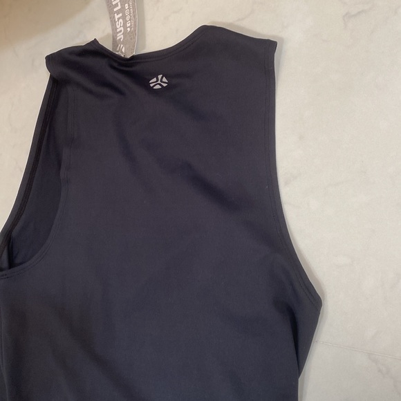 Nwt Just Live mesh insert yoga tank S - Picture 10 of 10